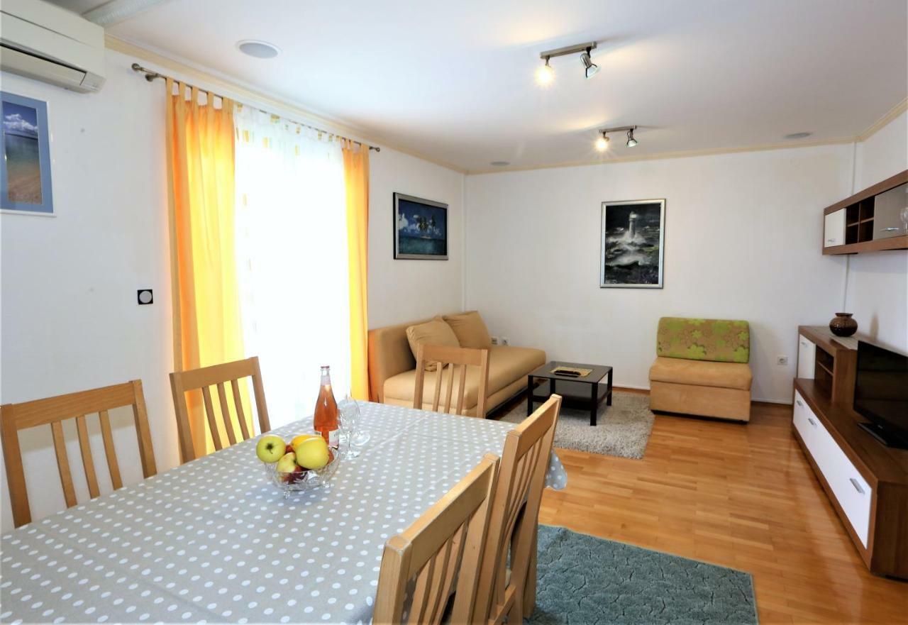 Apartmani Vinko Baska Voda Exterior photo