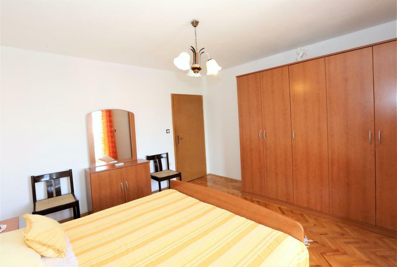 Apartmani Vinko Baska Voda Exterior photo